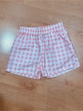 Light pink palaka shorts